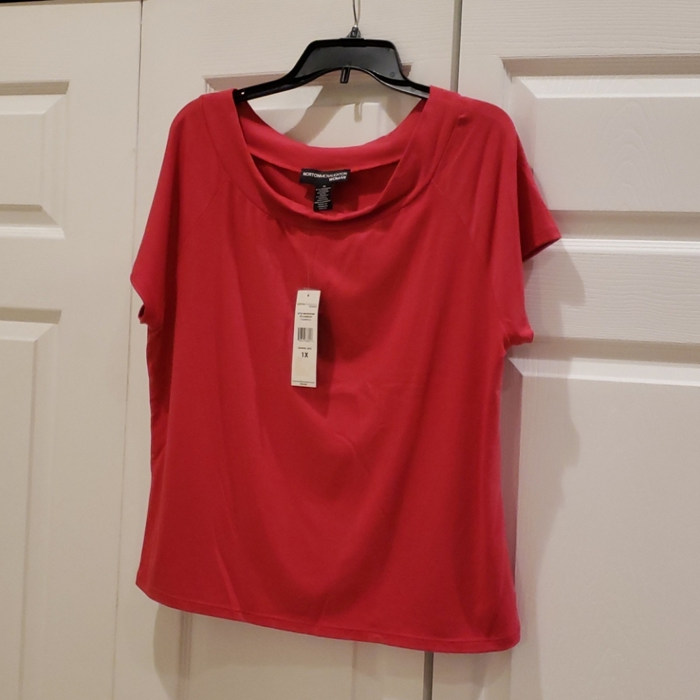 Short sleeve top